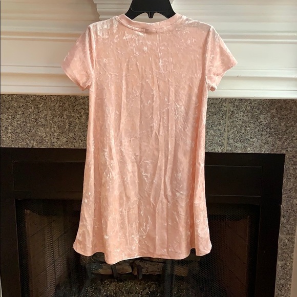 Velvet pink dress - Picture 3 of 3